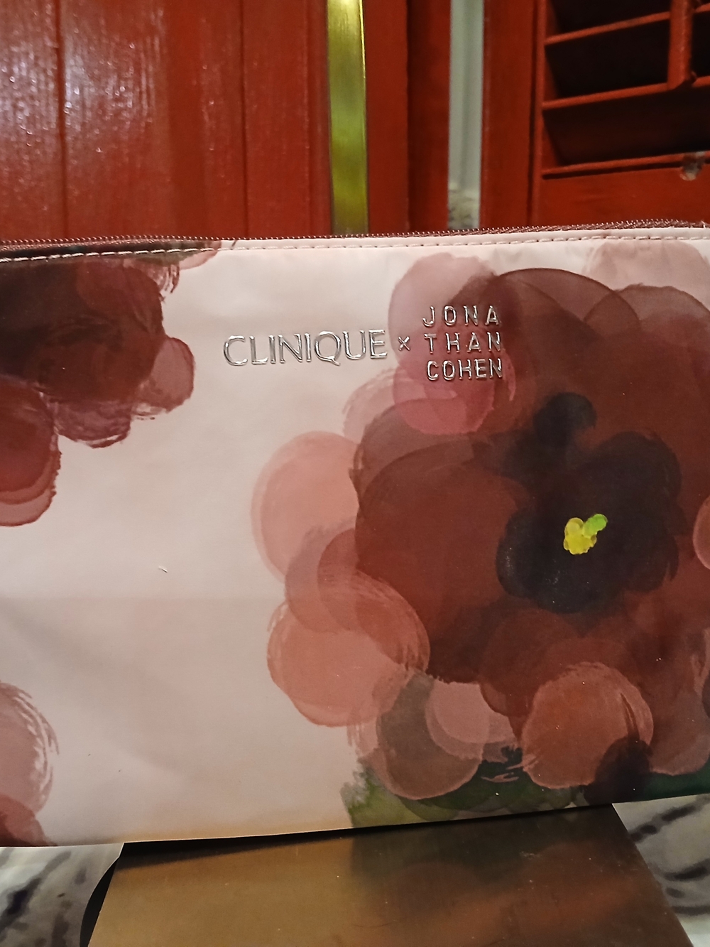 Clinique Jonathan Cohen Pink and Burgundy Floral Cosmetic Bag